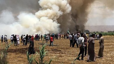 صورة حريق ضخم بمخيم للاجئين السوريين في لبنان
