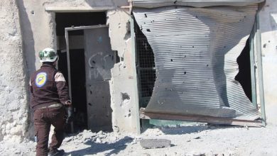 صورة جرحى إثر قصف مدفعي على ريفي إدلب وحلب