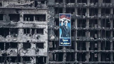 صورة واشنطن تؤكد عدم السماح بمرحلة إعادة الإعمار في سوريا دون العملية السياسية