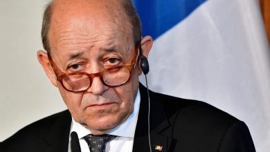 صورة فرنسا تؤكد رفضها إعادة تطبيع العلاقات مع النظام السوري