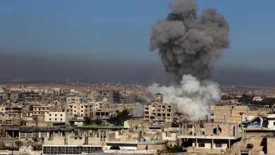 صورة مقتل وجرح عدد من المدنيين في قصف على ريف إدلب
