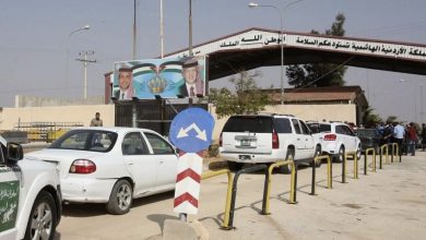 صورة لرفد الاقتصاد الأردني … وزير الداخلية يسمج لمجموعة سياحية سورية بالدخول إلى المملكة