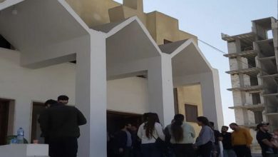 صورة بعد الانتهاء من أعمال الترميم  .. افتتاح كنيسة الشهداء في الرقة