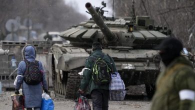 صورة مدينة ماريوبول الأوكرانية المحاصرة ترفض الاستسلام