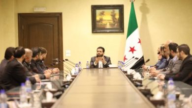 صورة وزير الداخلية يبحث مع المحافظين سبل تعزيز السلم الأهلي