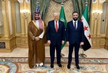 صورة ترمب يلتقي الرئيس السوري في الرياض ويعلن رفع العقوبات
