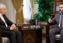 صورة الشيباني يبحث مع مسؤول أوروبي “نهجاً هجيناً” لدعم عودة اللاجئين وإعادة الإعمار