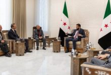صورة الرئيس الشرع يلتقي وزير الطاقة التركي في قصر الشعب بدمشق
