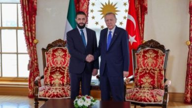 صورة الرئاسة التركية: أردوغان أبلغ الشرع بدعمه لسوريا وترحيبه برفع العقوبات عنها