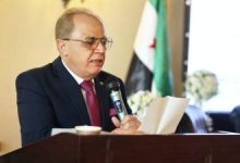 صورة أربعة مراسيم رئاسية تقضي بتعيين معاونين جدد لوزير التعليم العالي