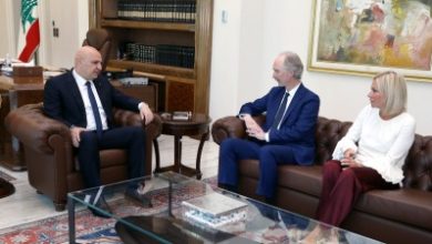 صورة غير بيدرسن يبحث مع الرئيس اللبناني ملفي الحدود مع سوريا وعودة اللاجئين