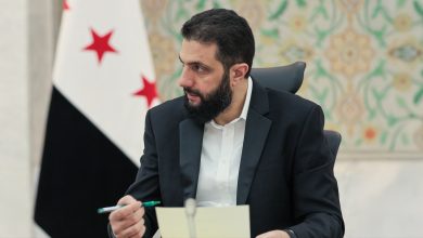 صورة الشرع يصدر مرسوماً لتنظيم تعيين القيادات الإدارية وتعزيز الكفاءة والشفافية
