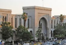 صورة مرسوم رئاسي بإعادة 63 قاضيا منشقا في عهد النظام السابق إلى مناصبهم