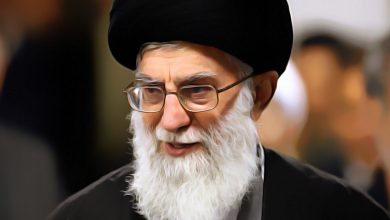 صورة خامنئي: قواتنا في حالة تأهب ولن نتجاهل أي انتهاك لأراضينا أو أجوائنا