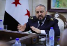 صورة وزير الدفاع يبحث مع كوادر وزارته ضبط الهيكلية العسكرية للقوات المسلّحة