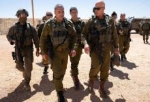 صورة رئيس أركان الجيش الإسرائيلي يتفقد مواقع في الجولان السوري المحتل