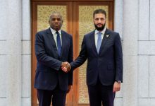 صورة الرئيس الشرع يبحث مع وزير خارجية المملكة المتحدة العلاقات الثنائية بين البلدين