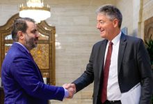 صورة الشيباني يتلقى دعوة من الاتحاد الأوروبي لزيارة العاصمة البلجيكية