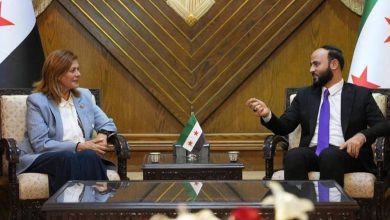 صورة محافظ حلب يستعرض مع قبوات سبل تعزيز الدمج المجتمعي ودفع عجلة التنمية