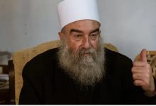 صورة الهجري يرفض استقبال و دخول الوفد الحكومي إلى السويداء