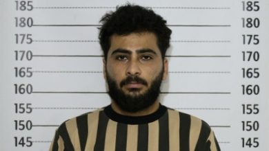 صورة القبض على منتحل صفة أمنية بتهمة السلب في اللاذقية