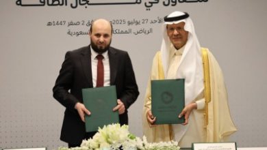 صورة دمشق والرياض توقّعان مذكرة تفاهم  تشمل النفط والربط الكهربائي والطاقة