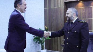 صورة وزير الدفاع السوري يبحث مع رئيس الصليب الأحمر الدولي بدمشق تعزيز التعاون الإنساني