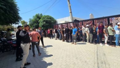 صورة إقبال شبابي على التقدم لطلبات الانتساب إلى جهاز الأمن الداخلي في عفرين