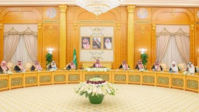 صورة مجلس الوزراء السعودي يدين الاعتداءات الإسرائيلية ويرفض دعوات الانفصال لتقسيم سوريا