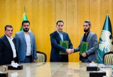 صورة اتفاقية لإنشاء محطة شمسية لتوليد الكهرباء في حماة