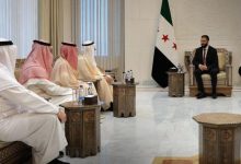 صورة الرئيس الشرع يبحث مع مساعد وزير الاستثمار السعودي تعزيز التعاون الاقتصادي
