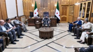 صورة إيقاف عدد من المتورطين بارتكاب انتهاكات في السويداء تمهيداً لإحالتهم للقضاء