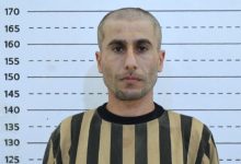 صورة الأمن الداخلي يلقي القبض على متورط بجرائم حرب أثناء فترة حكم النظام البائد
