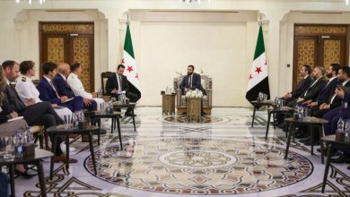 صورة كوبر وبارّاك يؤكدان التزام واشنطن بتحقيق استقرار سوريا والمنطقة