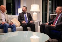 صورة لقاءات دبلوماسية لوزير الخارجية في قمة قطر الطارئة