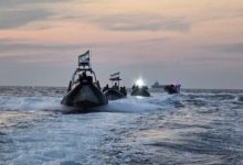 صورة خفر السواحل يحبط عمليتي تهريب مهاجرين غير شرعيين نحو تركيا