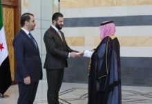 صورة الرئيس الشرع يتسلّم أوراق اعتماد سفراء السعودية وإيطاليا وأرمينيا