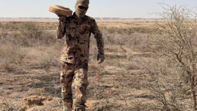 صورة وزارة الدفاع تعثر على حقل ألغام بالقرب من مطار دير الزور
